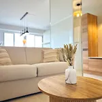 Appartement Escapade Rochelaise , 10 Min De La Mer&parking La Rochelle (Charente-Maritime)