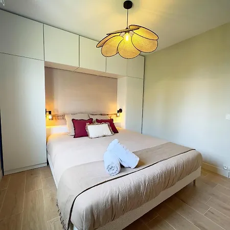 Escapade Rochelaise , 10 Min De La & Parking Apartament La Rochelle (Charente-Maritime)